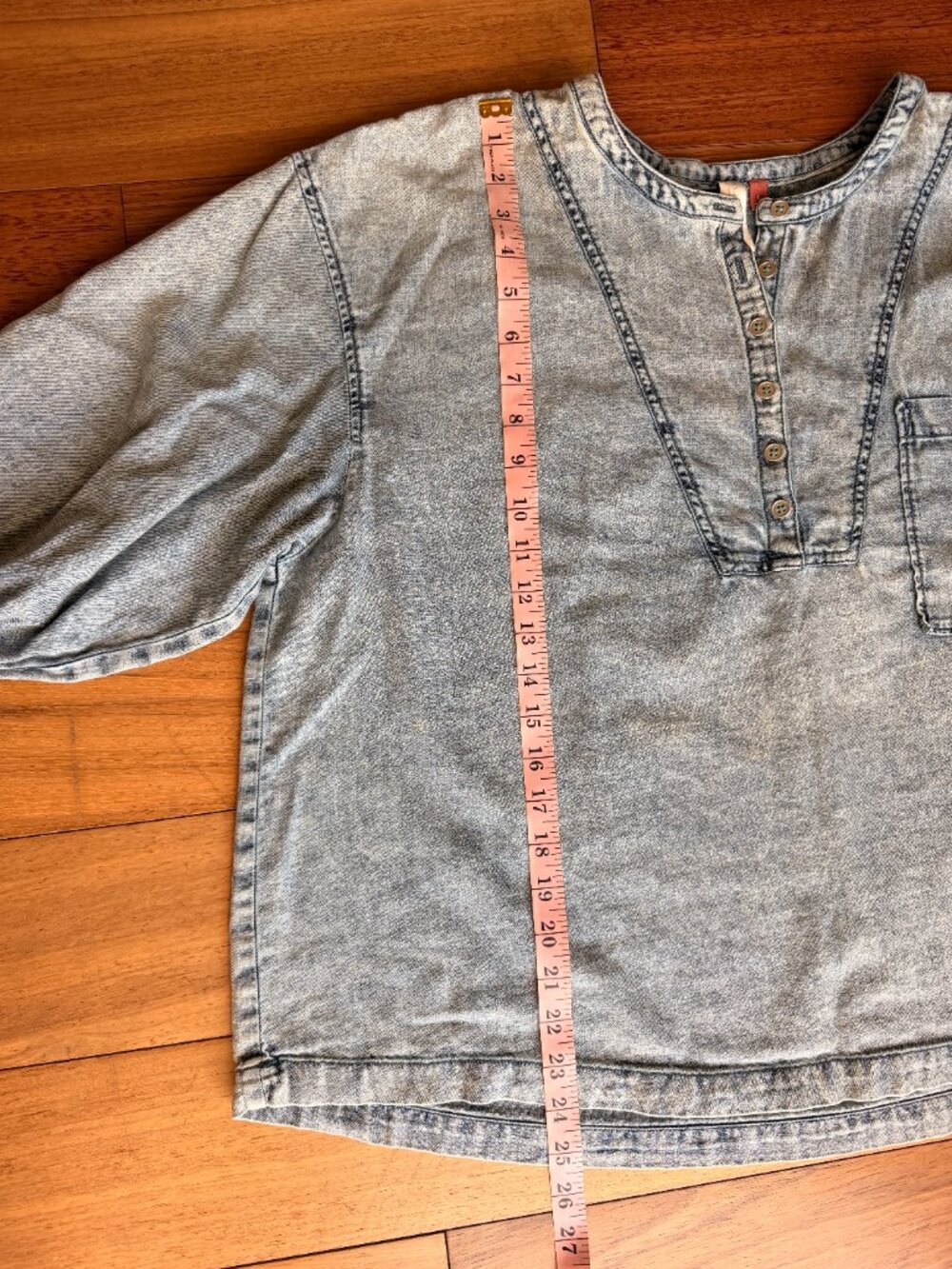 Pilcro by Anthropologie denim popover shirt, size L - Picture 4 of 5